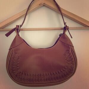 Cute vegan leather purse. Clean boho look!